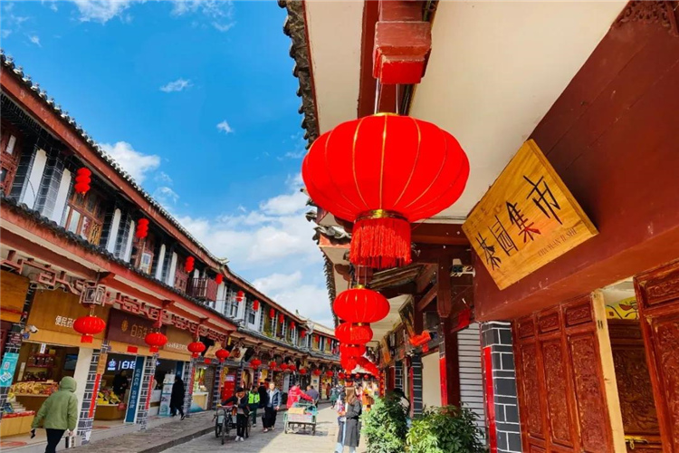 春暖花開麗江歡迎您，趁著春日正好，來一場古鎮(zhèn)之旅！