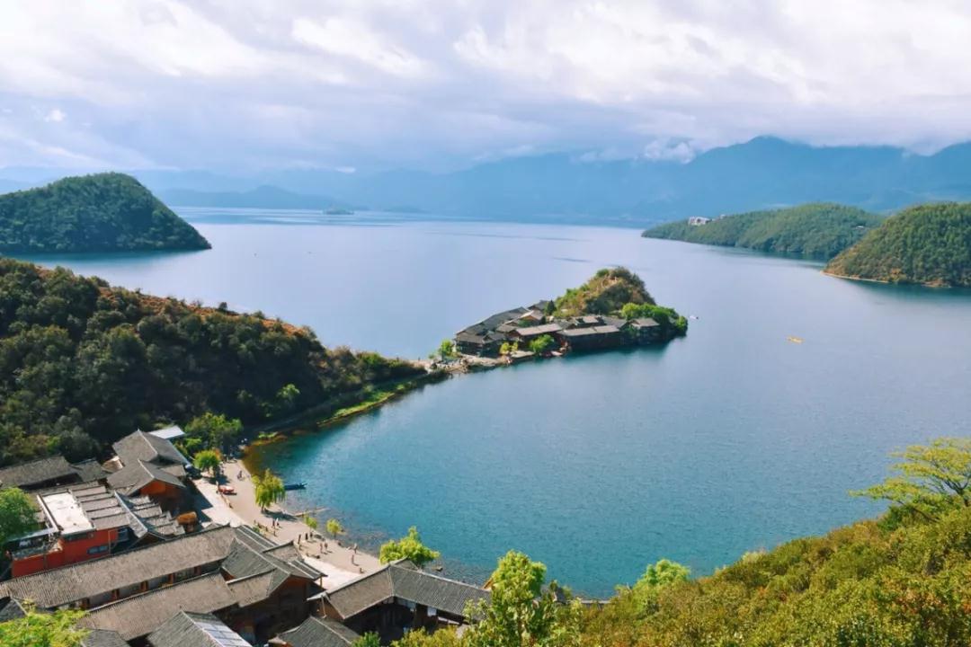 不到里格半島，不算來過瀘沽湖！  麗江傳媒公司